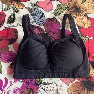 Lululemon TaTa Tamer Bra
